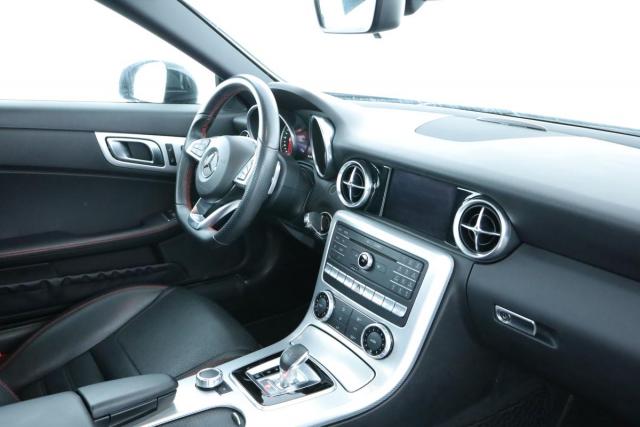 Mercedes Benz Slc image 8