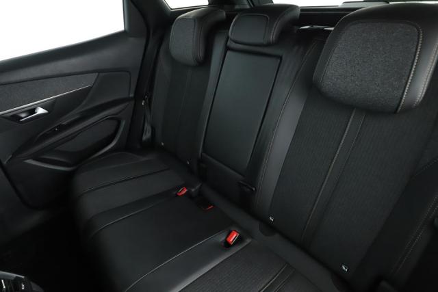 Peugeot 3008 image 6