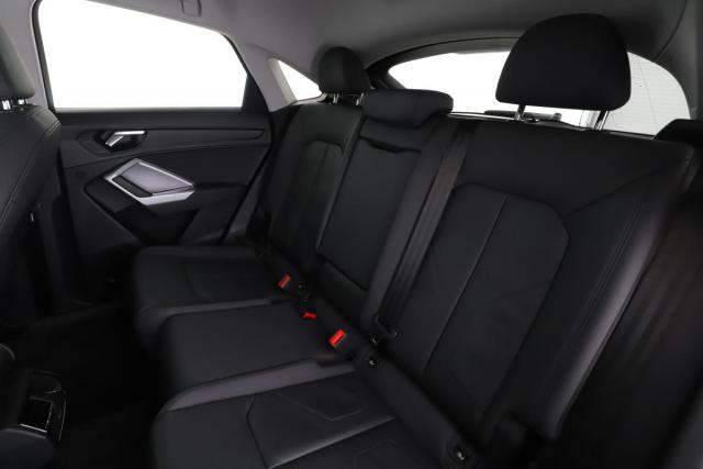 Audi Q3 Sportback image 9