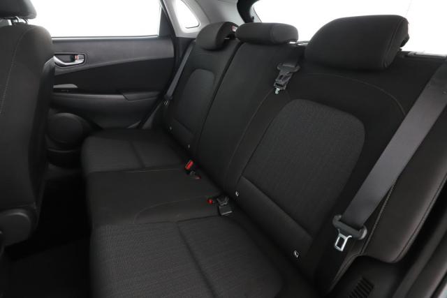 Hyundai Kona image 8