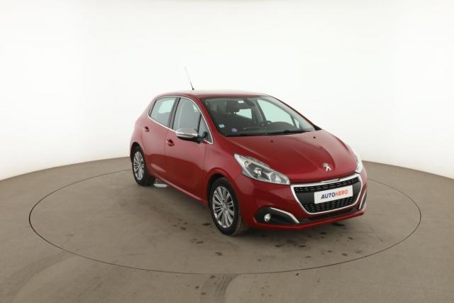 Peugeot 208 image 2