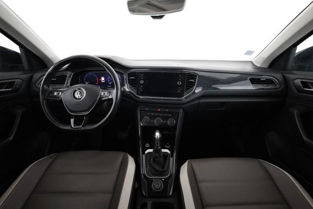 Volkswagen T-Roc image 6