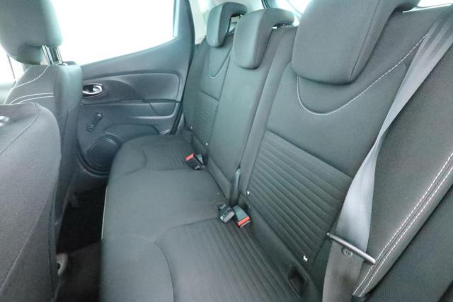 Renault Clio image 8