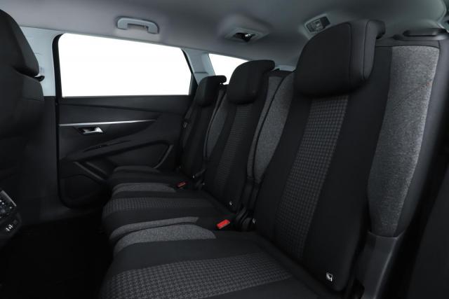 Peugeot 5008 image 5