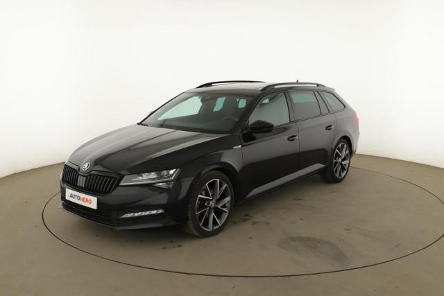 Skoda Superb Combi 2.0 Tdi Scr Sportline Dsg 190 Ch