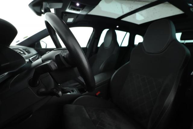 Skoda Superb Combi image 5