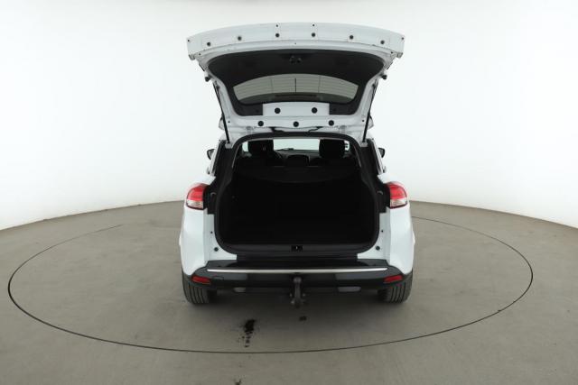 Renault Clio Estate image 8