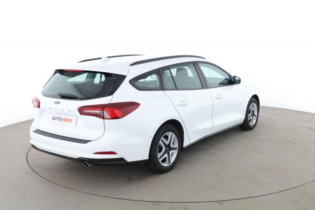 Ford Focus image 4