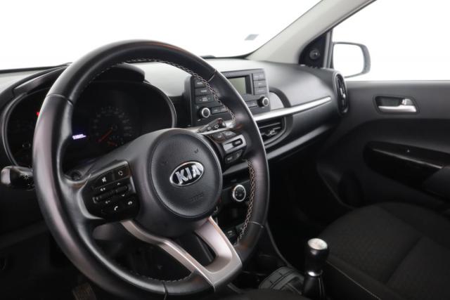 Kia Picanto image 5