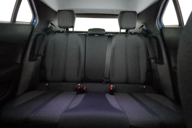 Peugeot 2008 image 2