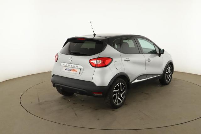 Renault Captur image 2
