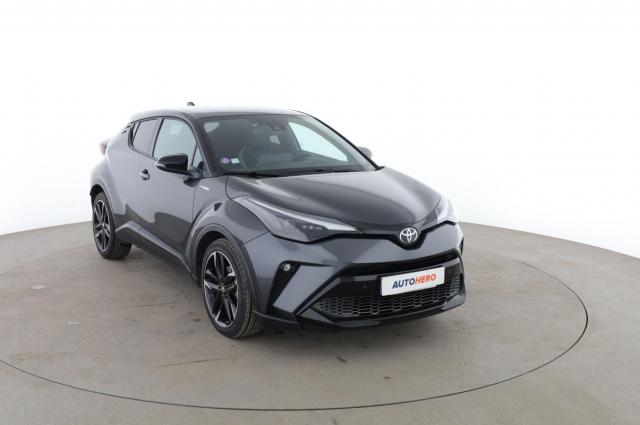 Toyota C-Hr image 8