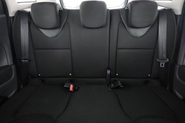 Renault Clio Estate image 6