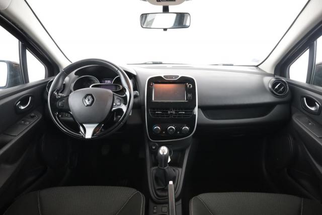 Renault Clio Estate image 8