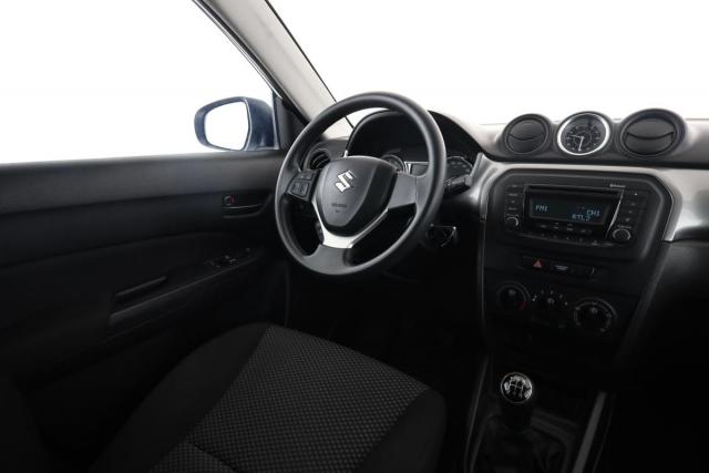 Suzuki Vitara image 2
