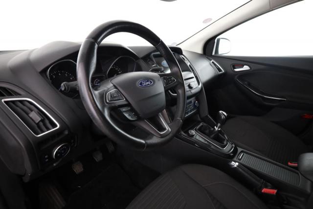 Ford Focus image 2