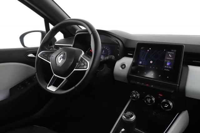 Renault Clio image 2