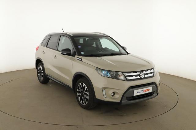 Suzuki Vitara image 8
