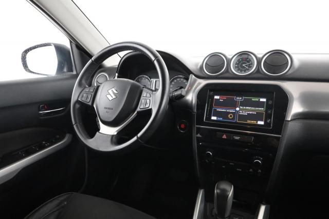 Suzuki Vitara image 2
