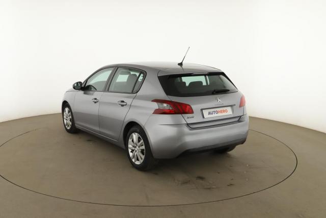 Peugeot 308 image 1