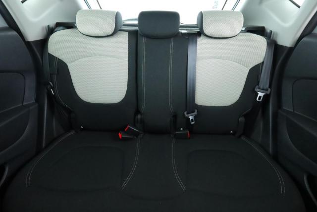 Renault Captur image 6