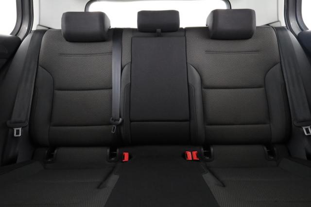 Volkswagen Golf image 1