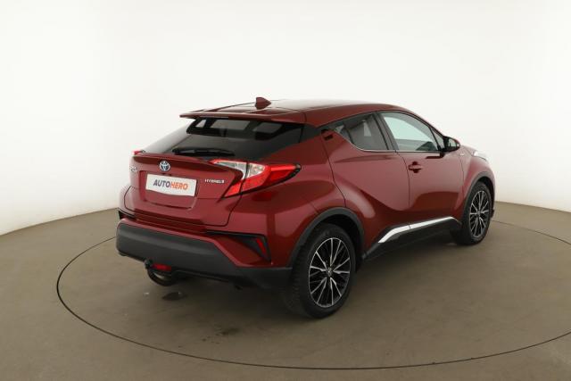 Toyota C-Hr image 7