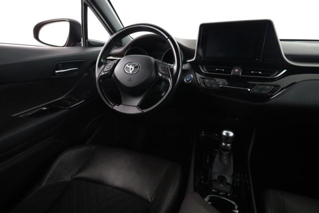 Toyota C-Hr image 4