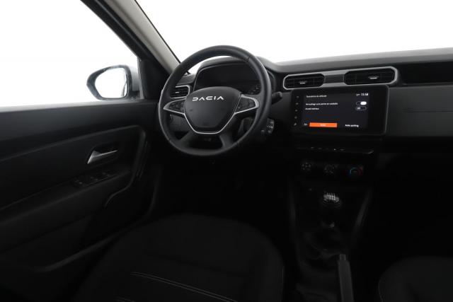 Dacia Duster image 1