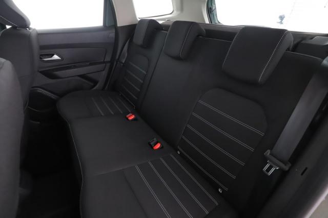 Dacia Duster image 4
