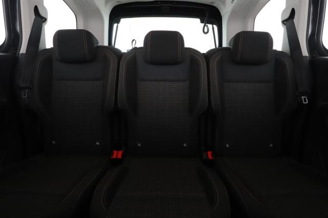 Peugeot Rifter image 1