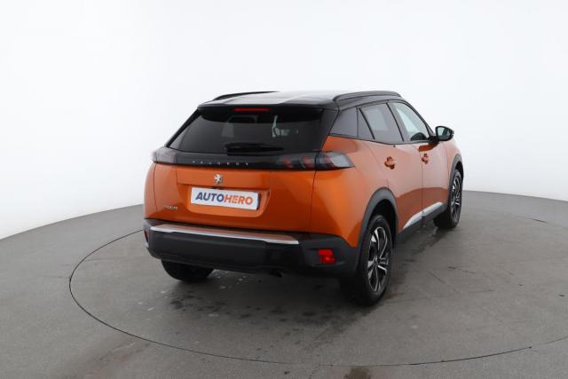 Peugeot 2008 image 2