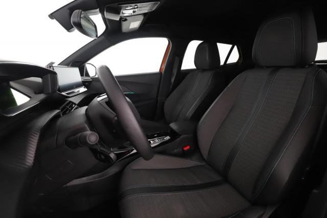 Peugeot 2008 image 5
