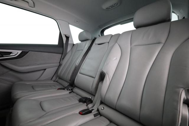 Audi Q7 image 7