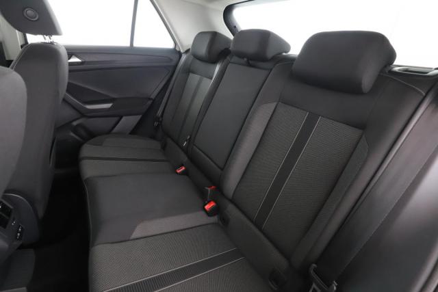 Volkswagen T-Roc image 3