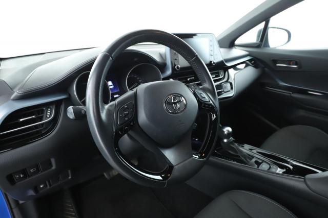 Toyota C-Hr image 4