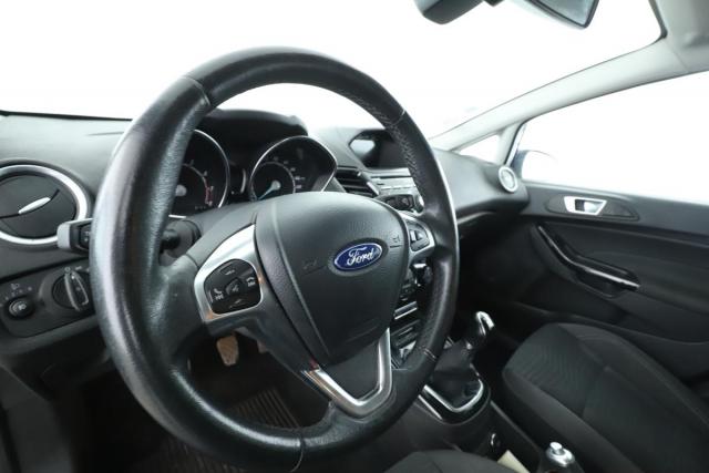 Ford Fiesta image 3