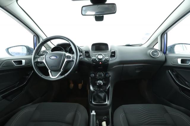 Ford Fiesta image 8
