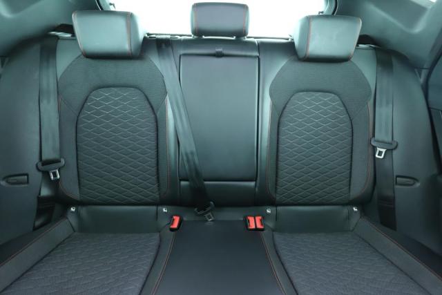 Seat Leon image 8