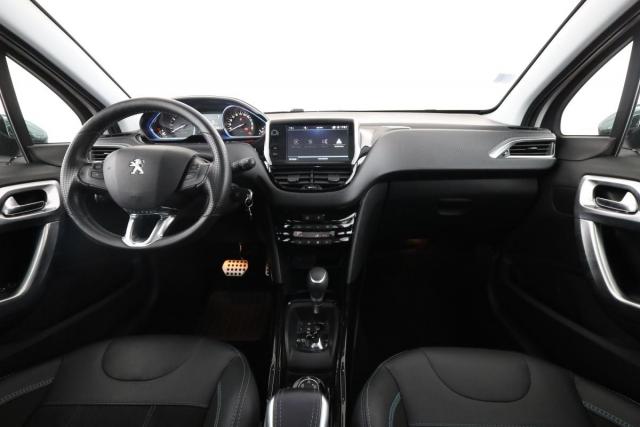 Peugeot 2008 image 5
