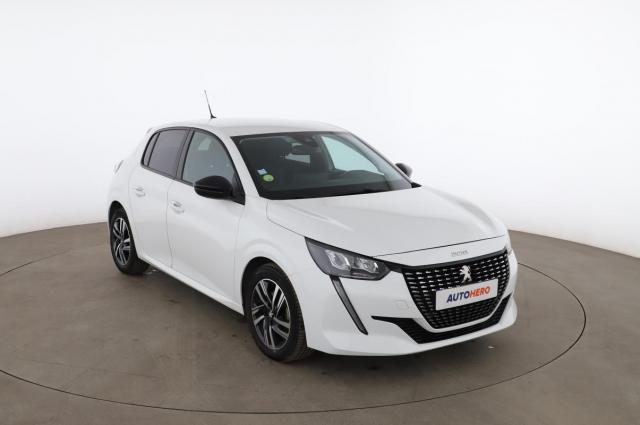 Peugeot 208 image 3