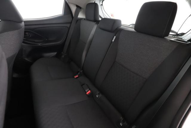 Toyota Yaris image 5