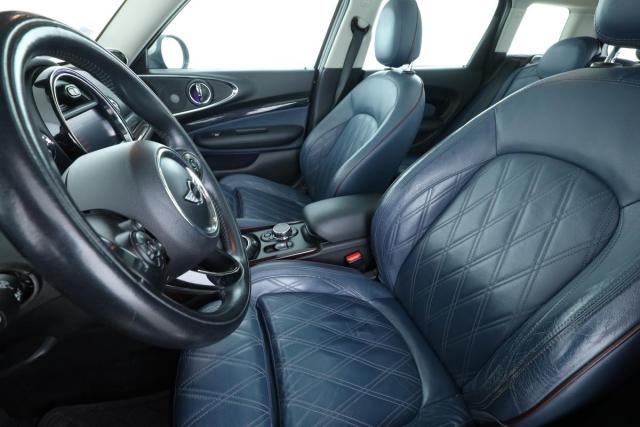 Mini Clubman image 5