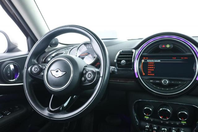 Mini Clubman image 6