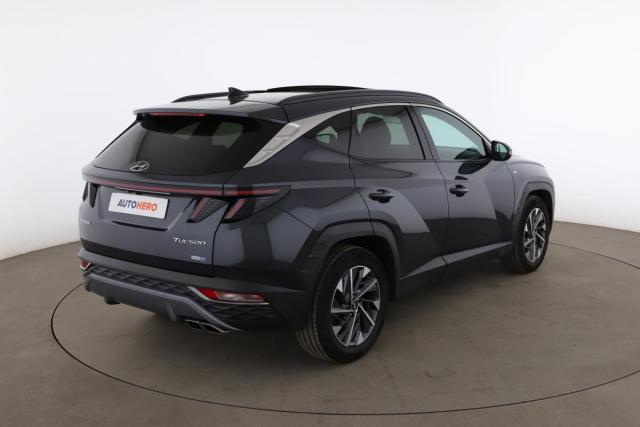 Hyundai Tucson image 3