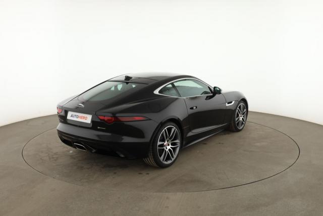 Jaguar F-Type image 9