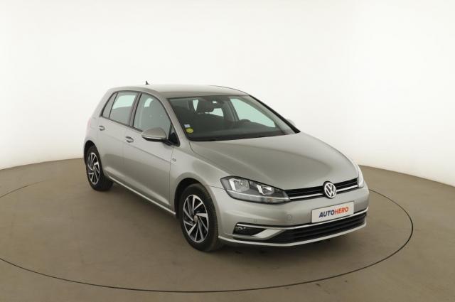 Volkswagen Golf image 1