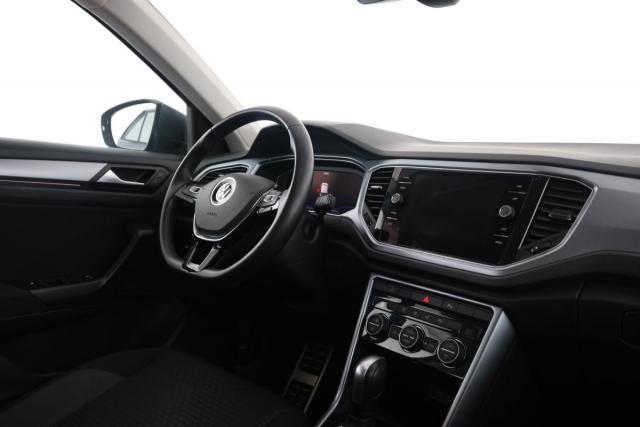 Volkswagen T-Roc image 2