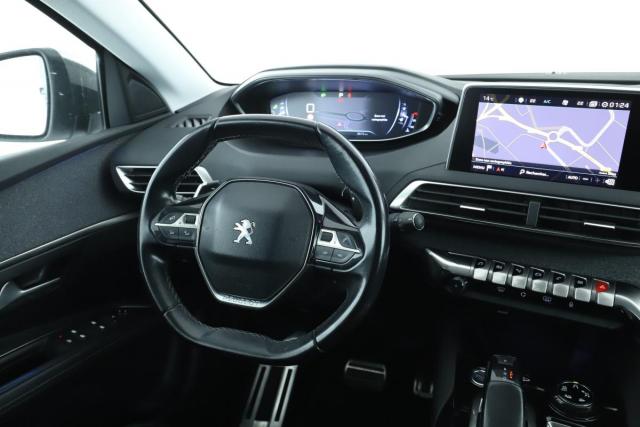 Peugeot 3008 image 2
