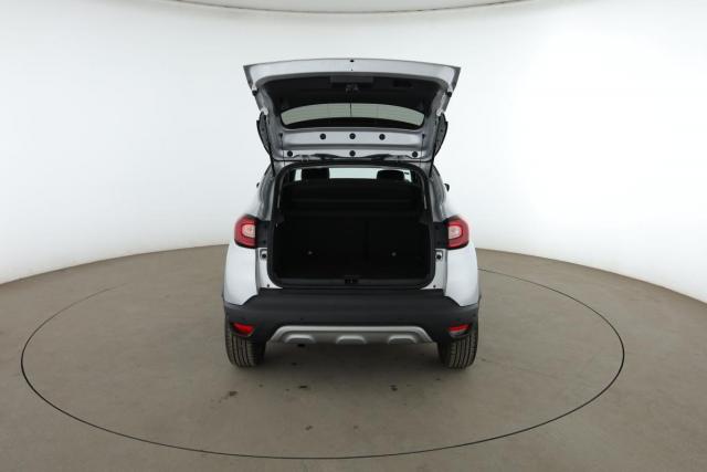 Renault Captur image 9
